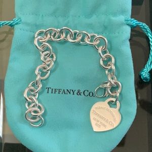 Brand NEW Tiffany hart tag 7.5 inches bracelet
